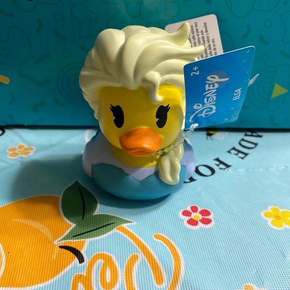2/$10 bundle Disney elsa duck - Picture 1 of 3